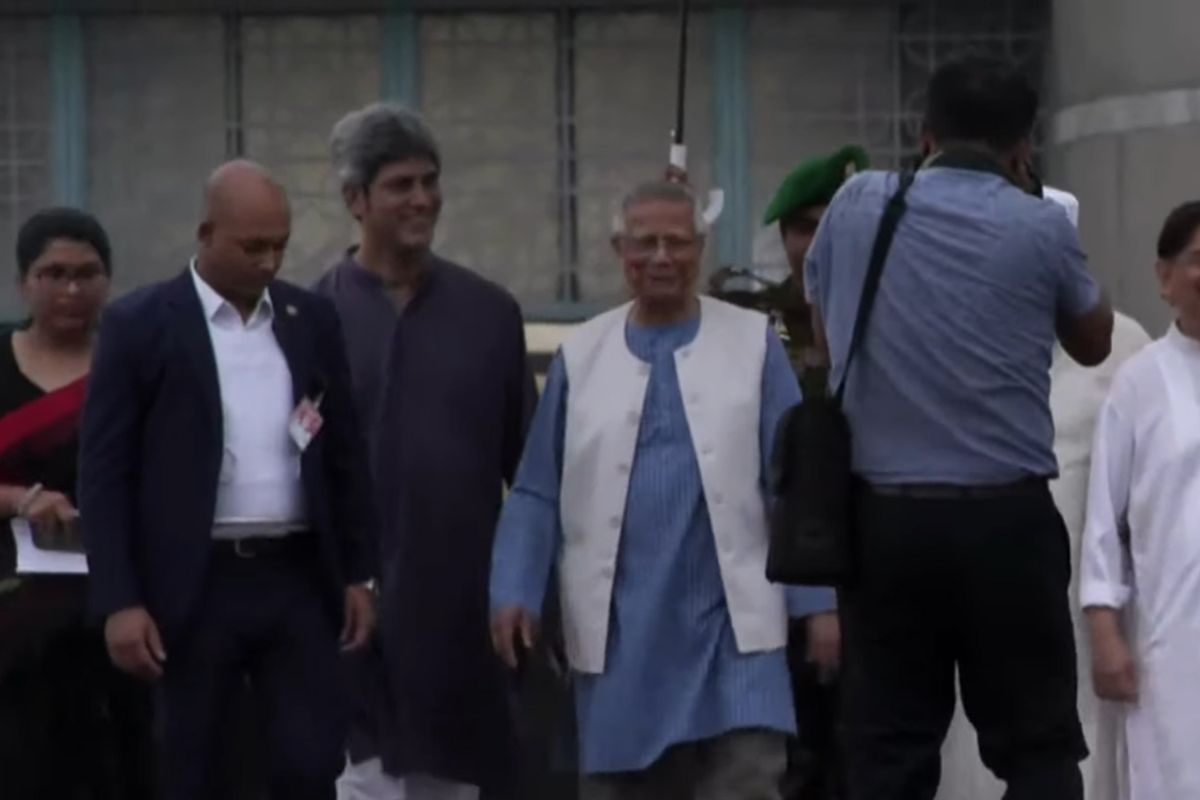 ‘জুলাই পুনর্জাগরণ’ অনুষ্ঠানে প্রধান উপদেষ্টার যোগদান