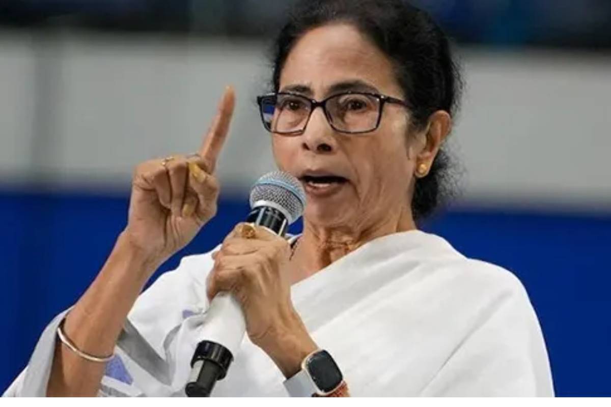 "এনআরসি ইস্যুতে শাহকে চ্যালেঞ্জ মমতার"