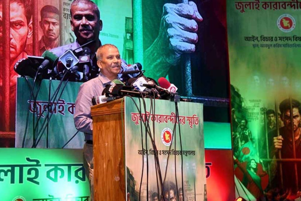 ‘জুলাই আন্দোলনে শহীদদের যেন ভুলে না যাই’