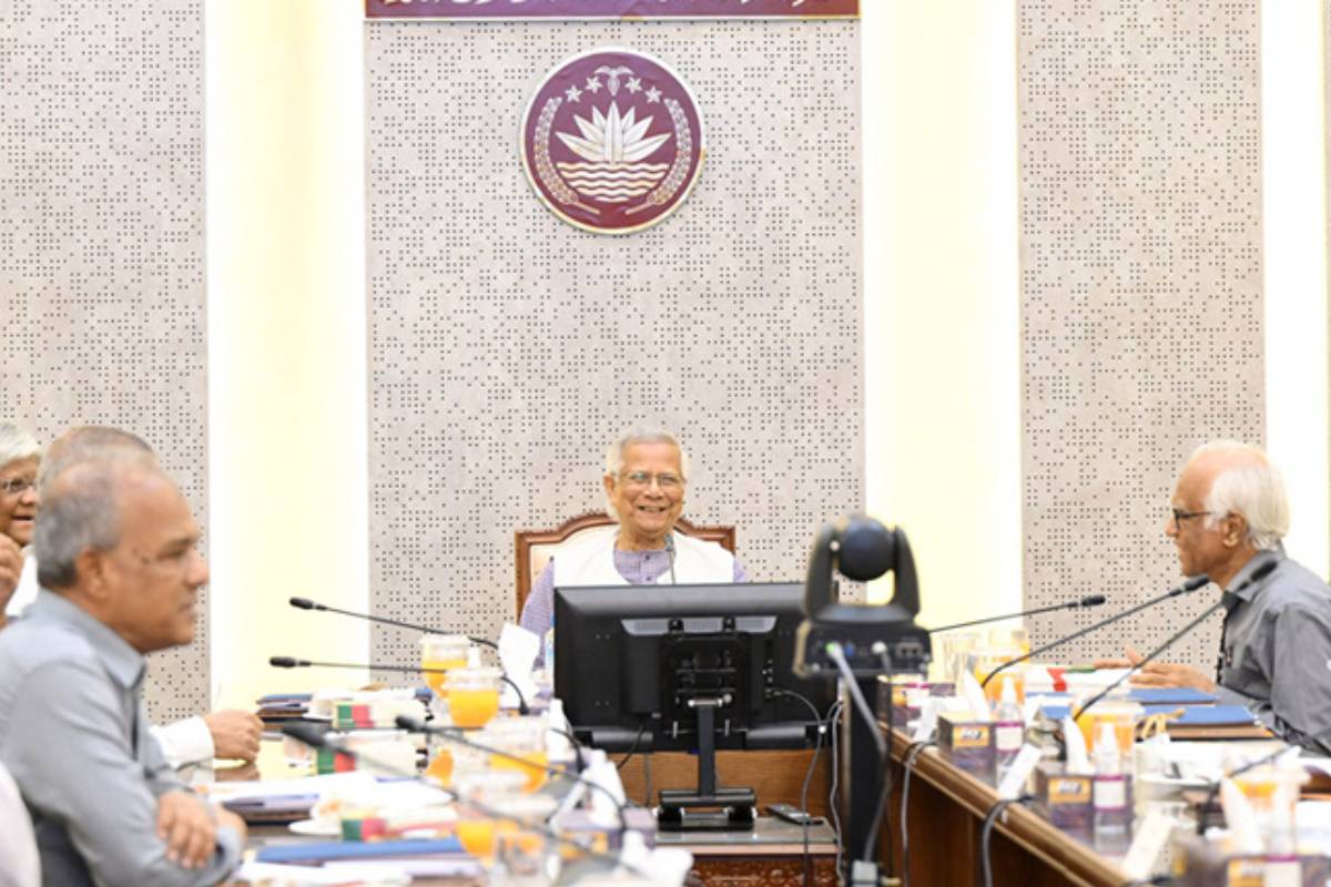 শুল্ক ও সাংস্কৃতিক সাফল্যে দুই উপদেষ্টাকে অভিনন্দন