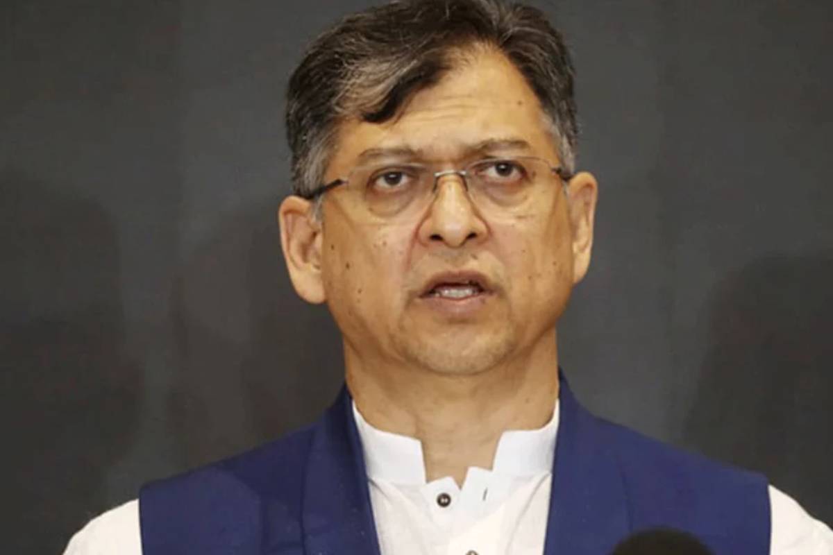 বিএনপি কোনো পরাশক্তির অনুসারী নয়: সালাহউদ্দিন আহমদ
