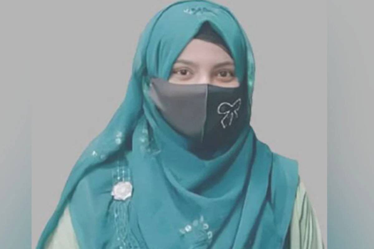 ২৬টি বিশ্ববিদ্যালয়ে চান্স : তবুও থমকে গেলো রাফিয়ার জীবন