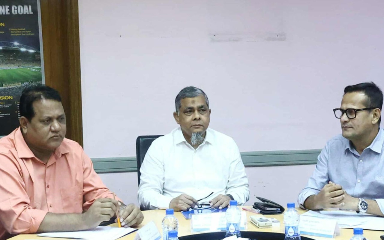 দীর্ঘ তিন বছরের বিরতি শেষে আবারও জাতীয় ফুটবল চ্যাম্পিয়নশিপ