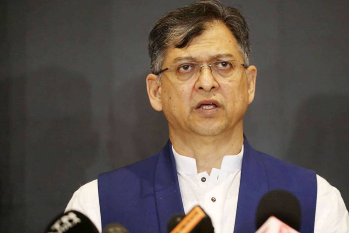 “সংবিধানের ঊর্ধ্বে জুলাই সনদ নয়” — সালাহউদ্দিন