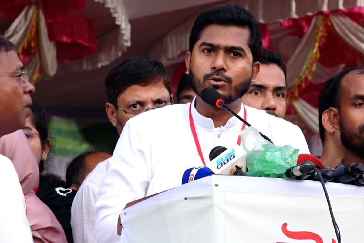 ‘রাষ্ট্র পুনর্গঠন না করে কোনো নির্বাচন হবে না’