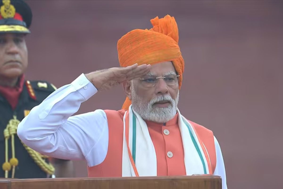 বাংলাদেশিদের সুখবর দিলেন নরেন্দ্র মোদি