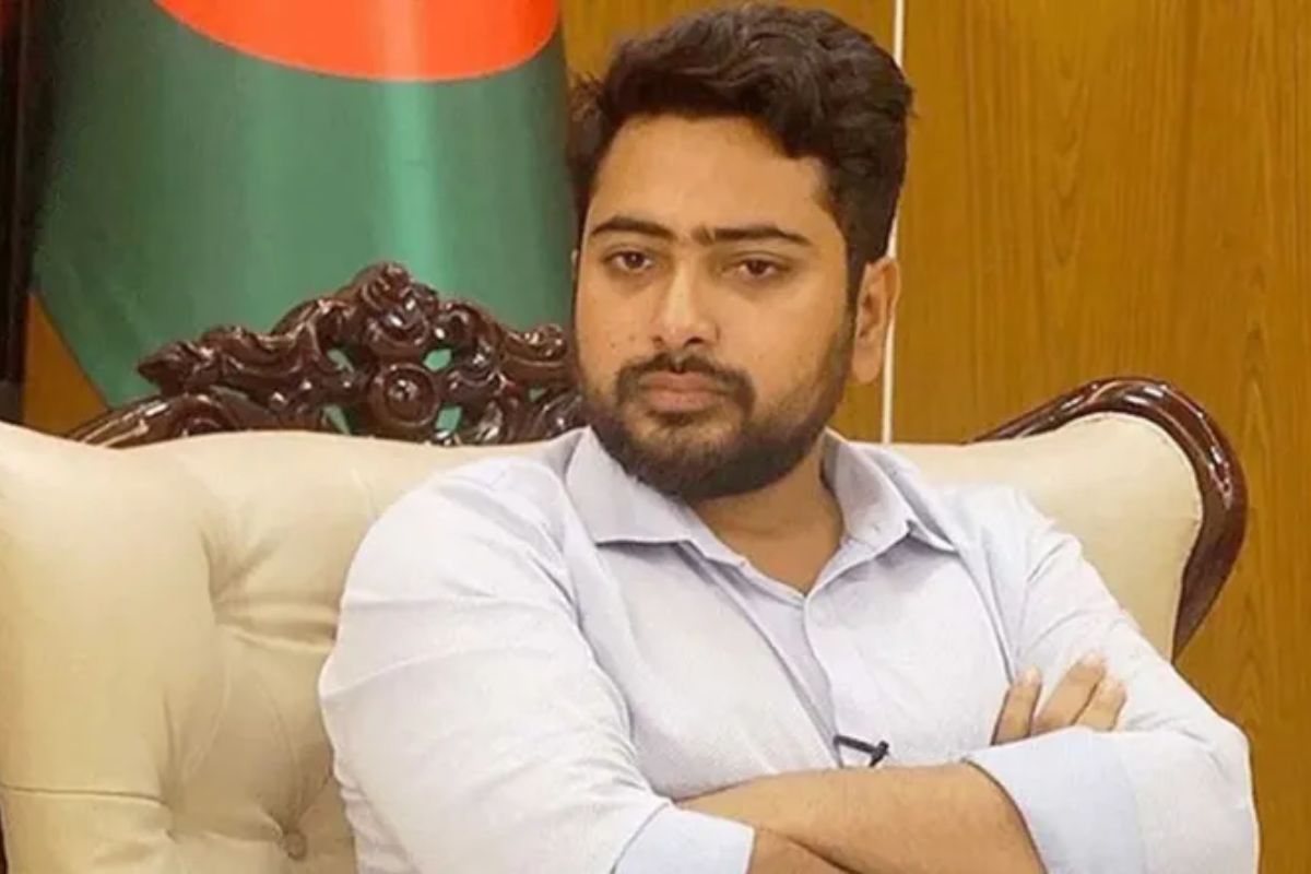 কাঠামোগত পরিবর্তন না এলে নির্বাচনে যাব না: নাহিদ ইসলাম