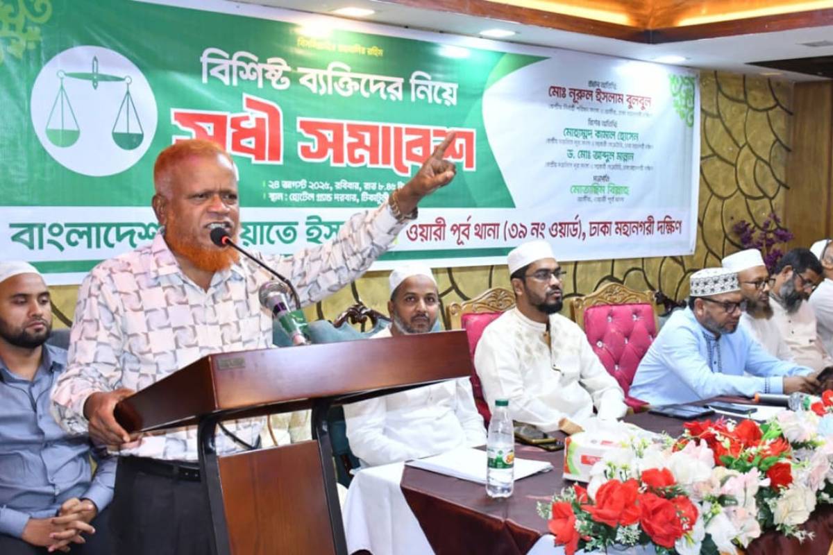 ‘নিজেদের দুর্বলতা ঢাকতে ইতিহাস বিকৃতির চেষ্টা’ — বুলবুল