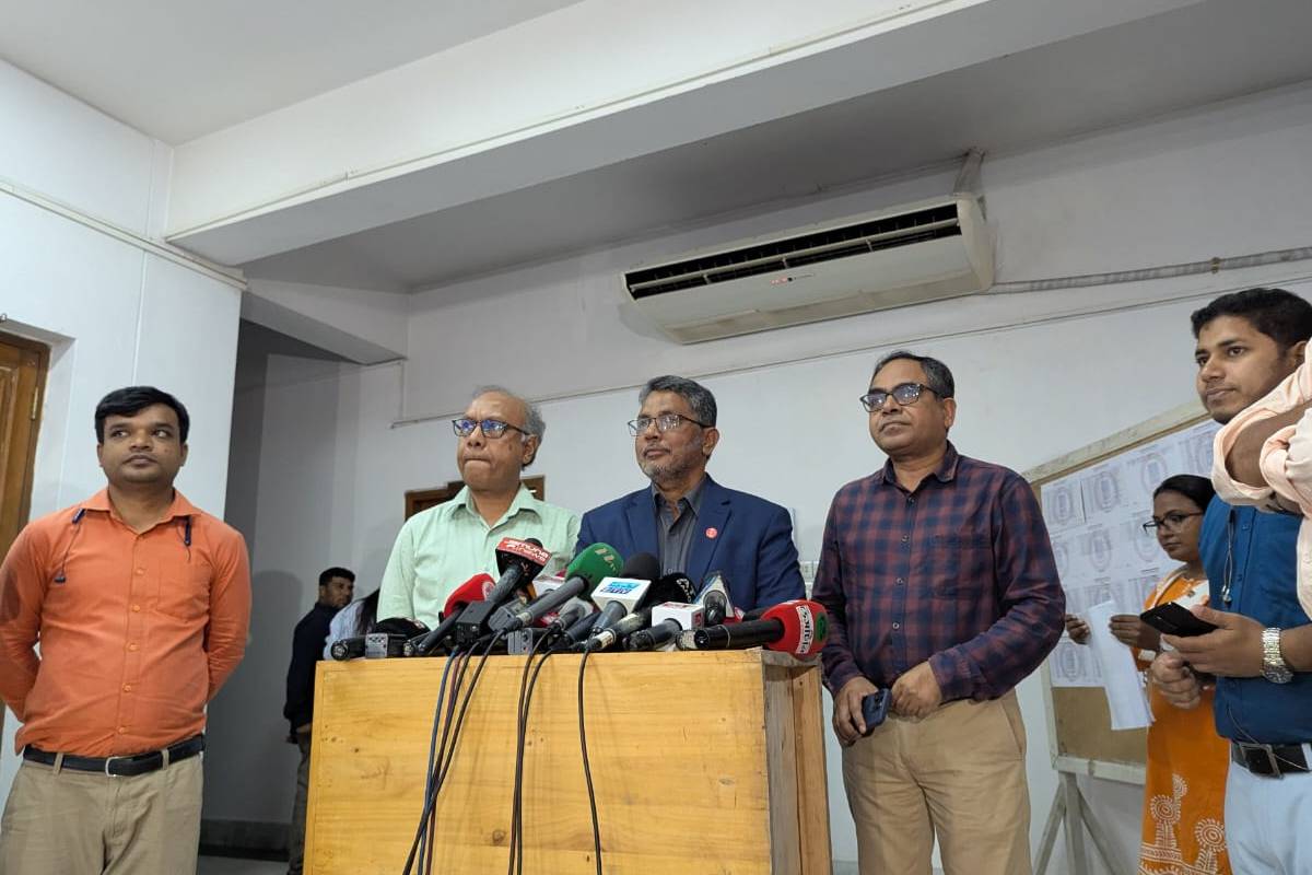 ডাকসু: ভোট-প্রচারণা নিয়ে নতুন নির্দেশনা দিল কমিশন