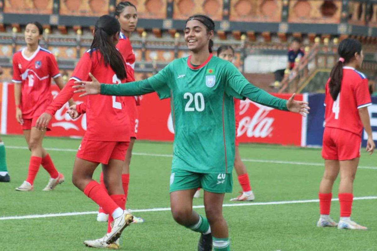 নেপালকে ৪-১ গোলে হারিয়ে শিরোপার লড়াইয়ে বাংলাদেশ