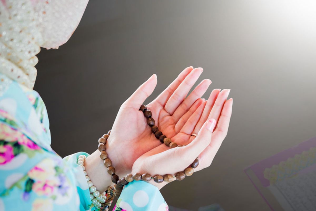 জেনে নিন পিরিয়ডে কোন আমলগুলো করা সম্ভব