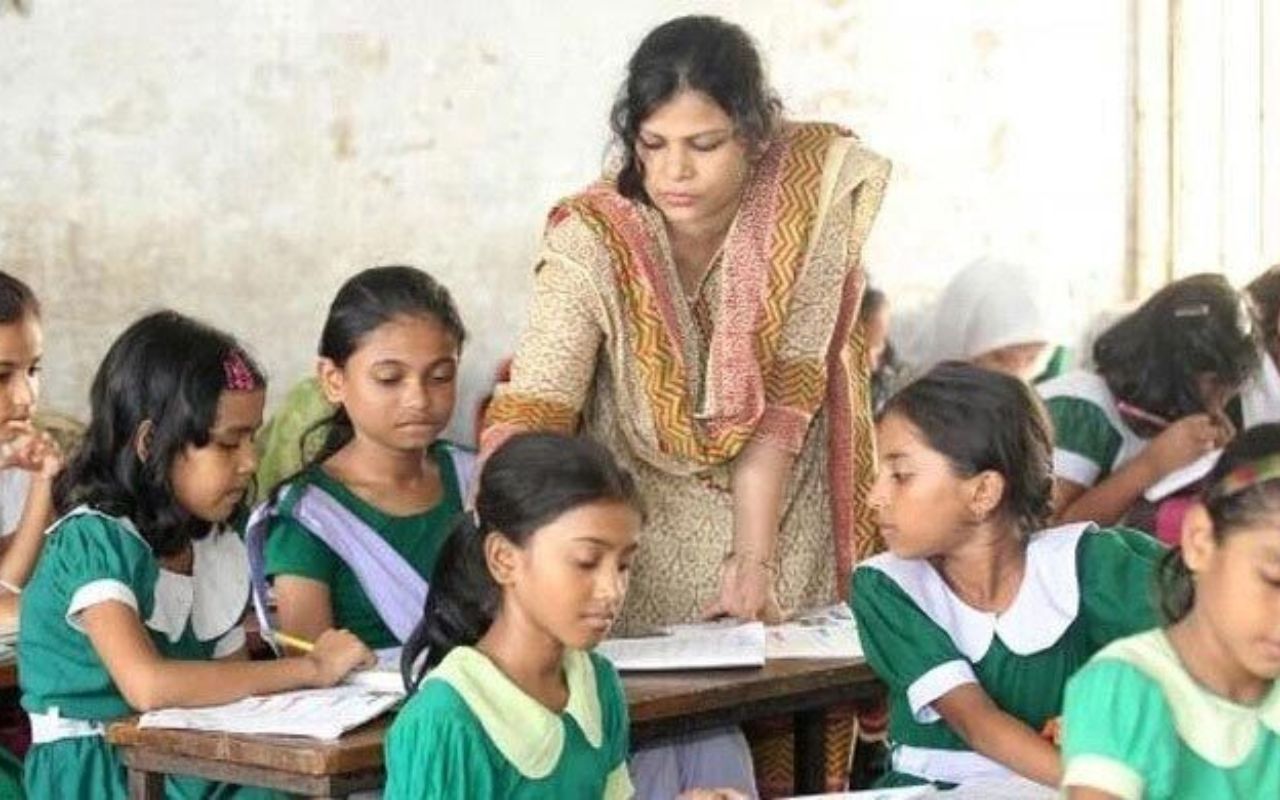 প্রাথমিকে শিক্ষক নিয়োগে বাতিল হলো নারী কোটা