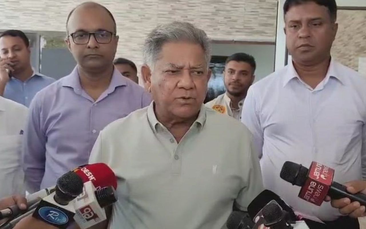 কক্সবাজারে পরিবেশ দূষণকারী হোটেল বন্ধের নির্দেশ নৌপরিবহন উপদেষ্টার