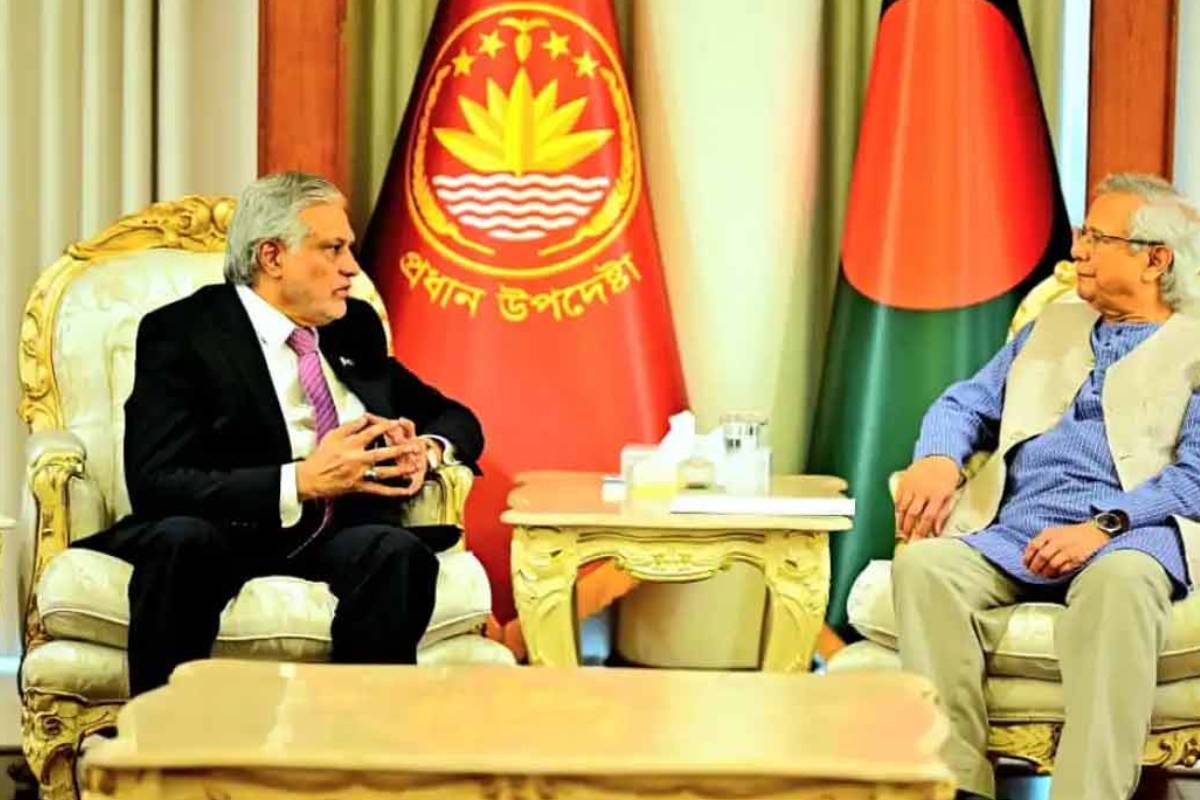পাকিস্তানের ঐতিহাসিক ঢাকা সফর: সম্পর্কের নতুন অধ্যায়