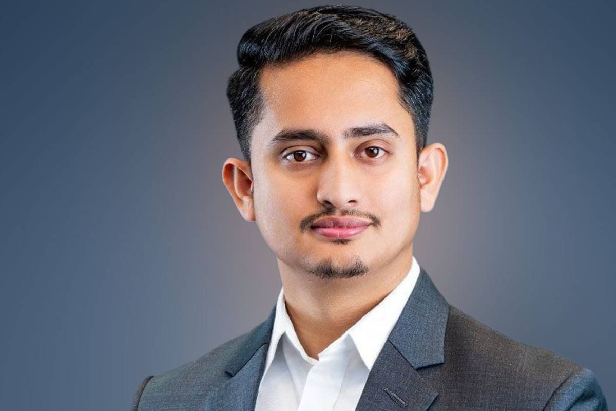 সারজিস আলমের ফেসবুক পোস্টে তৎকালীন সরকারের কর্মকাণ্ডের তথ্য