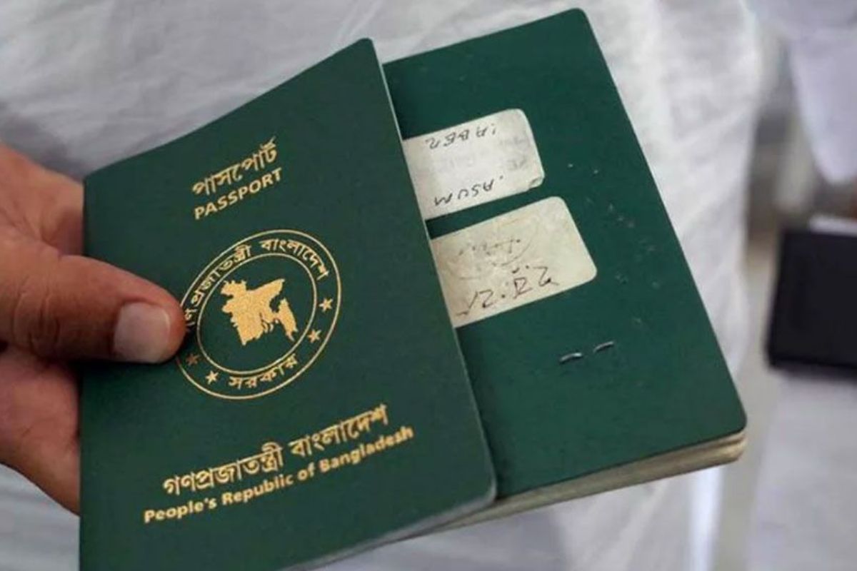 দেশে প্রথমবারের মতো নাগরিক সেবা কেন্দ্রে পাসপোর্ট সেবা চালু