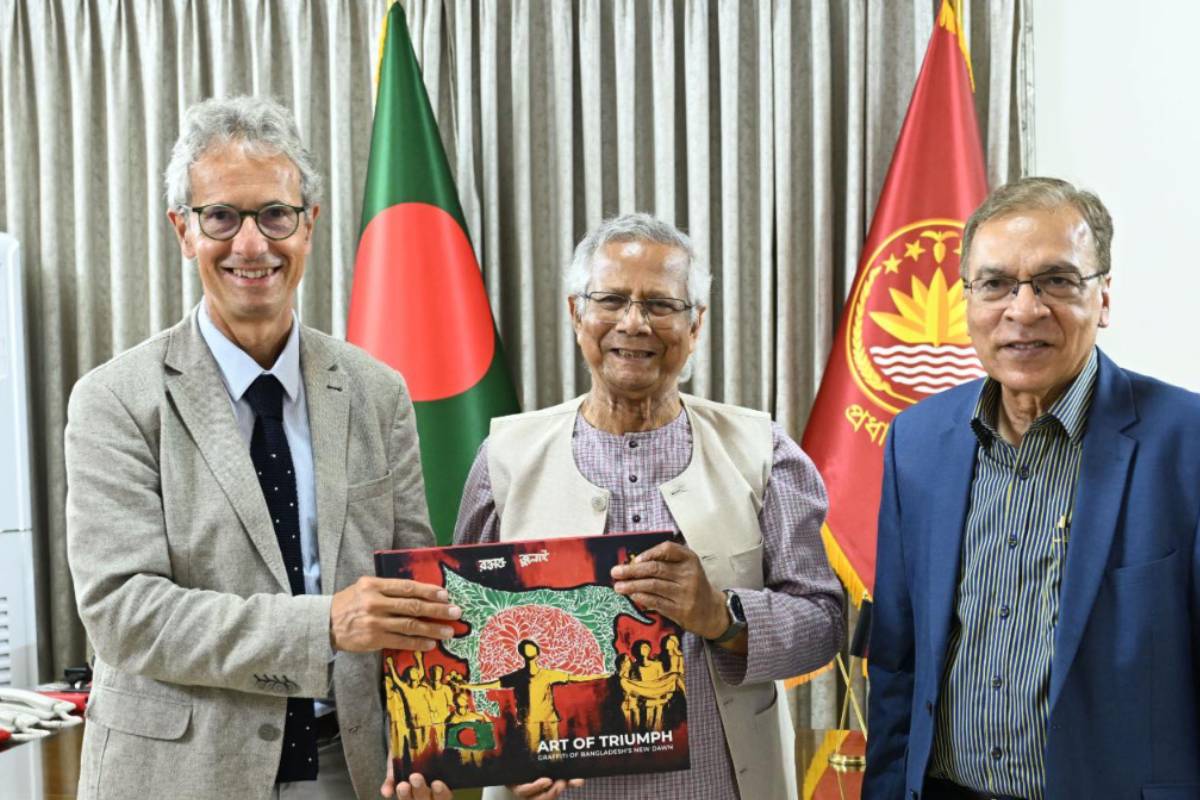 গণমাধ্যম স্তব্ধ হলে শাসন ব্যবস্থায় অন্ধকার নেমে আসে — টিআইবি