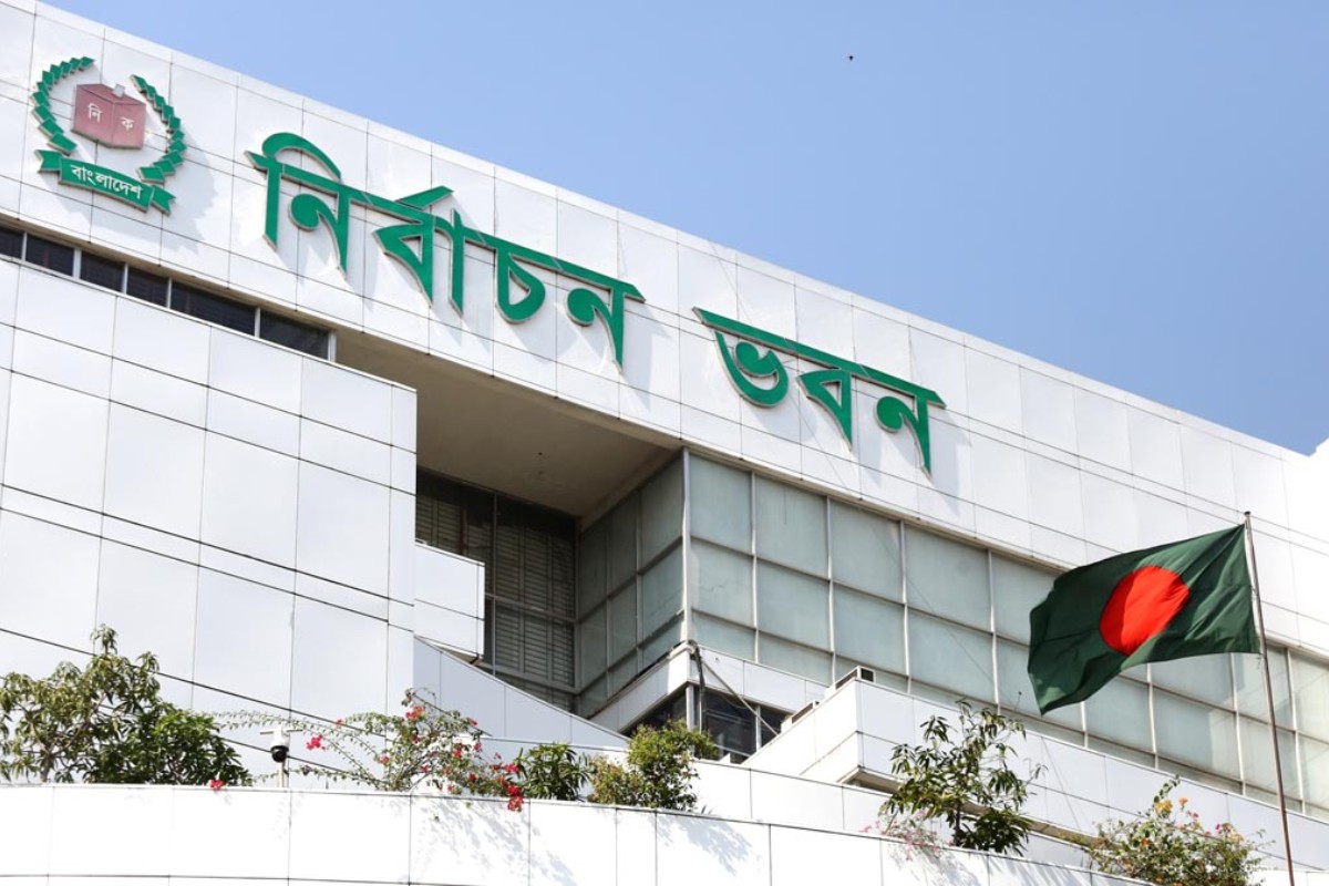 ভোটকেন্দ্রে সিসিটিভি ও বডি ক্যামেরা নিয়ে ইসির চূড়ান্ত সিদ্ধান্ত