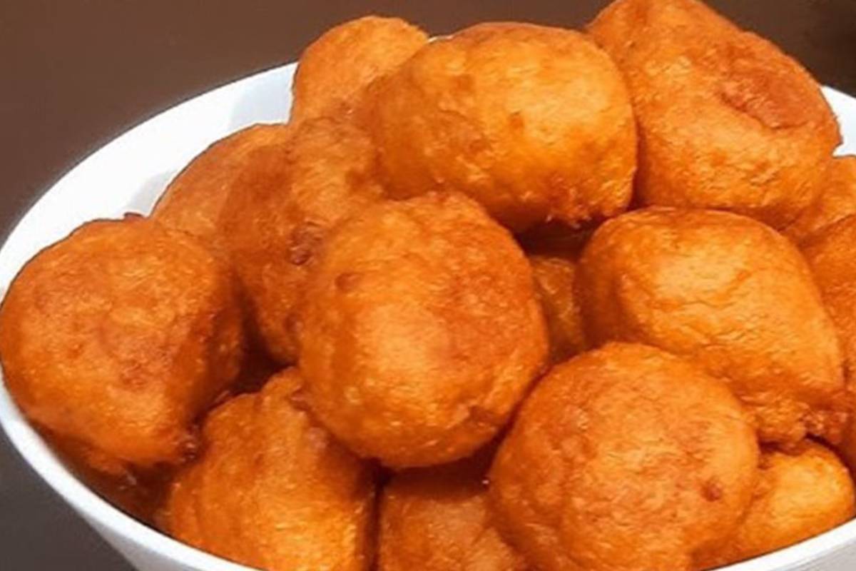 তালের ঘ্রাণে ঘরোয়া পিঠার স্বাদ
