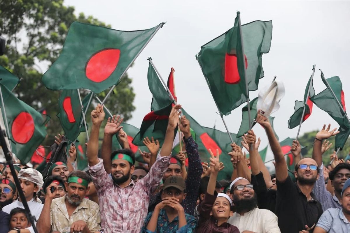 রাজনীতির পরিবর্তন চায় বাংলাদেশের তরুণ প্রজন্ম