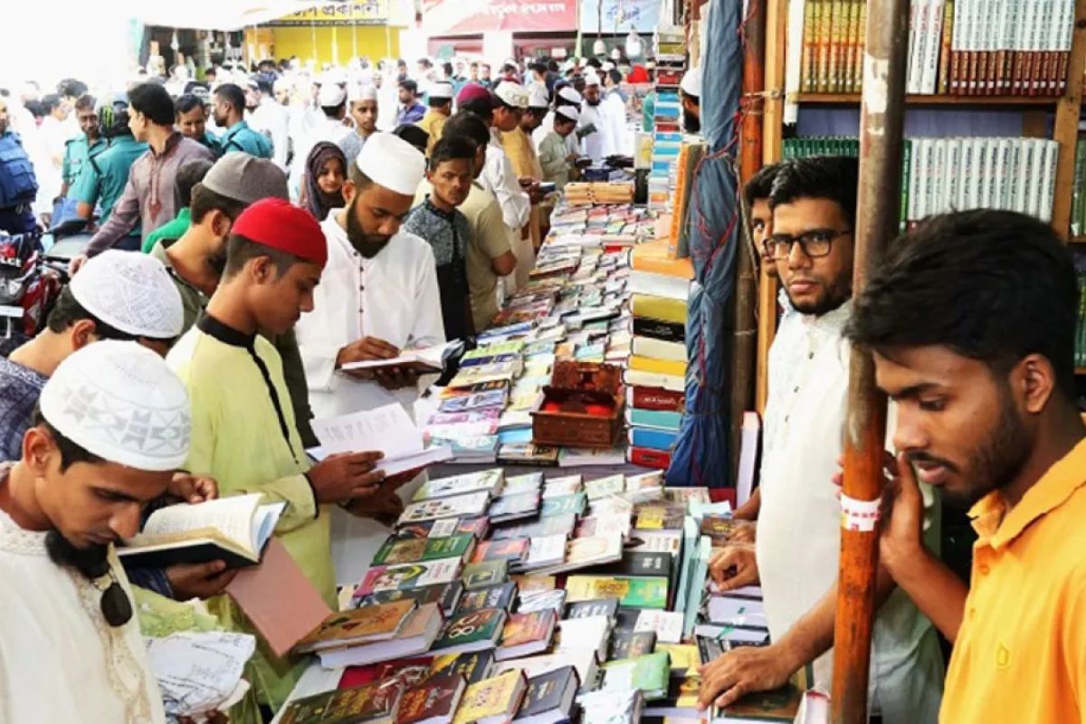 বায়তুল মোকাররমে মাসব্যাপী ইসলামী বইমেলা