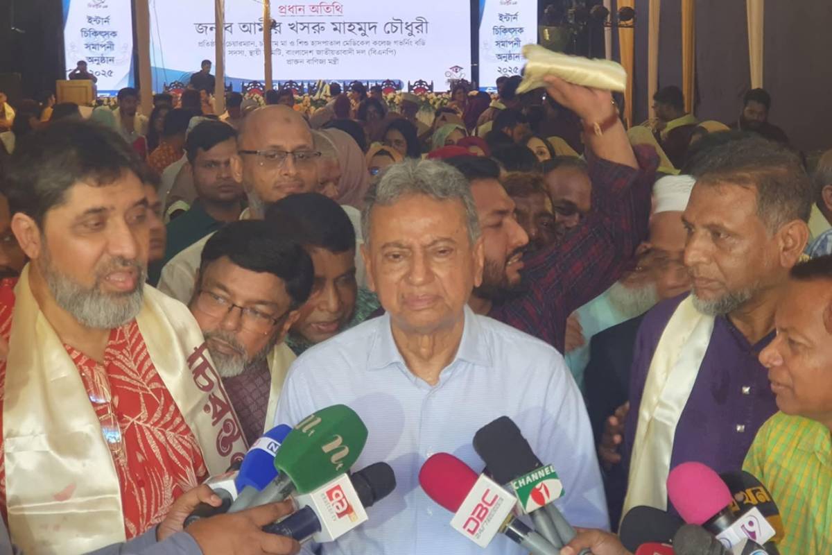 নিউইয়র্কের ঘটনায় আওয়ামী লীগের ভবিষ্যৎ হুমকিতে: আমীর খসরু