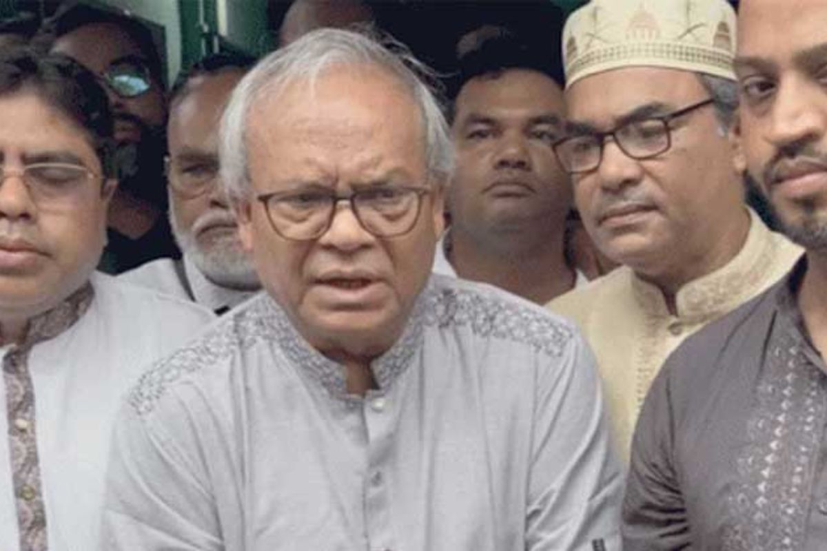 আওয়ামী লীগের সঙ্গে বিএনপির আঁতাত নেই: রিজভী