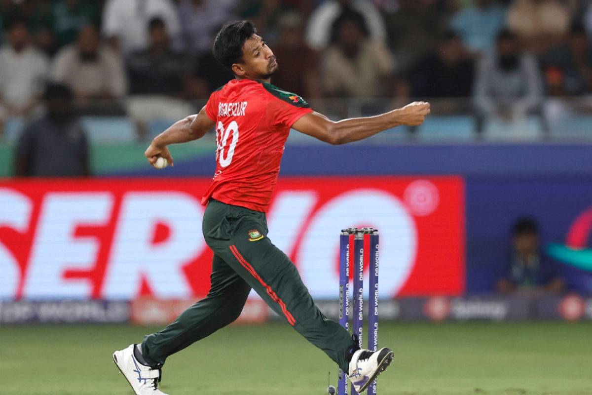 সাকিবের রেকর্ড ভেঙে নতুন রেকর্ডধারী মুস্তাফিজ