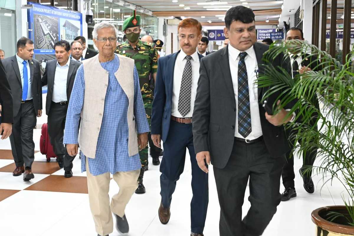 দেশে ফিরছেন প্রধান উপদেষ্টা