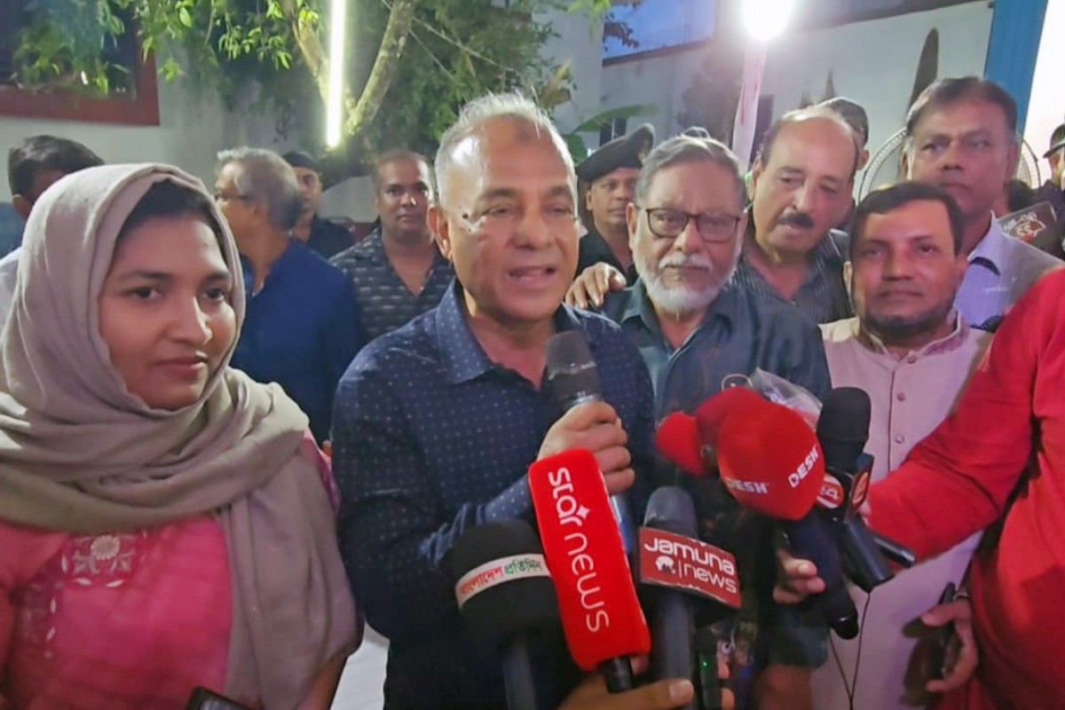 পূজা বিঘ্নিত করার ষড়যন্ত্র ব্যর্থ হয়েছে: স্বরাষ্ট্র উপদেষ্টা
