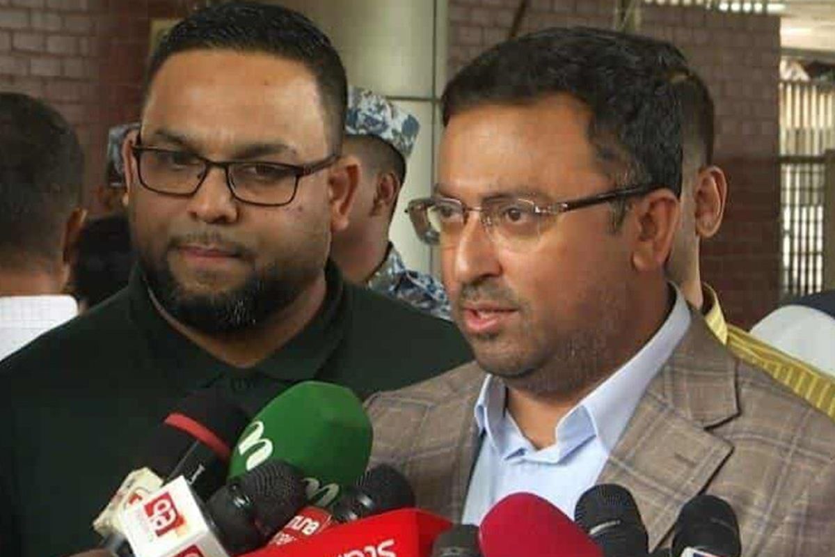 তারেক রহমানের দেশে ফেরা নিয়ে শঙ্কা নেই: হুমায়ুন কবীর