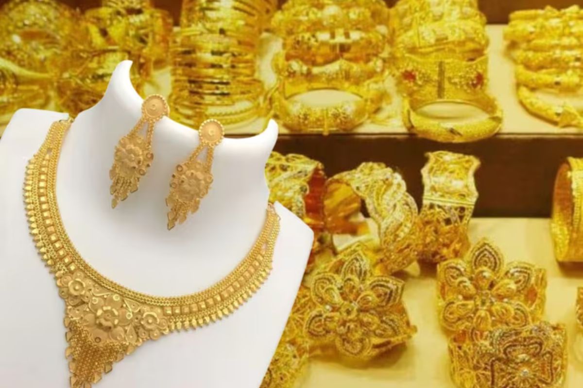 স্বর্ণের ভরি দুই লাখের কোটায়