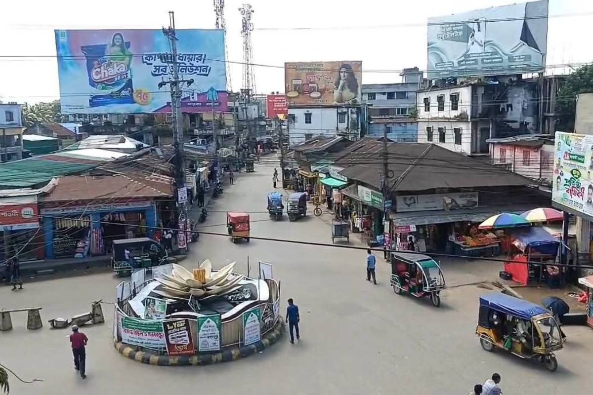 স্থায়ীভাবে অবরোধ প্রত্যাহার করল জুম্ম ছাত্র-জনতা
