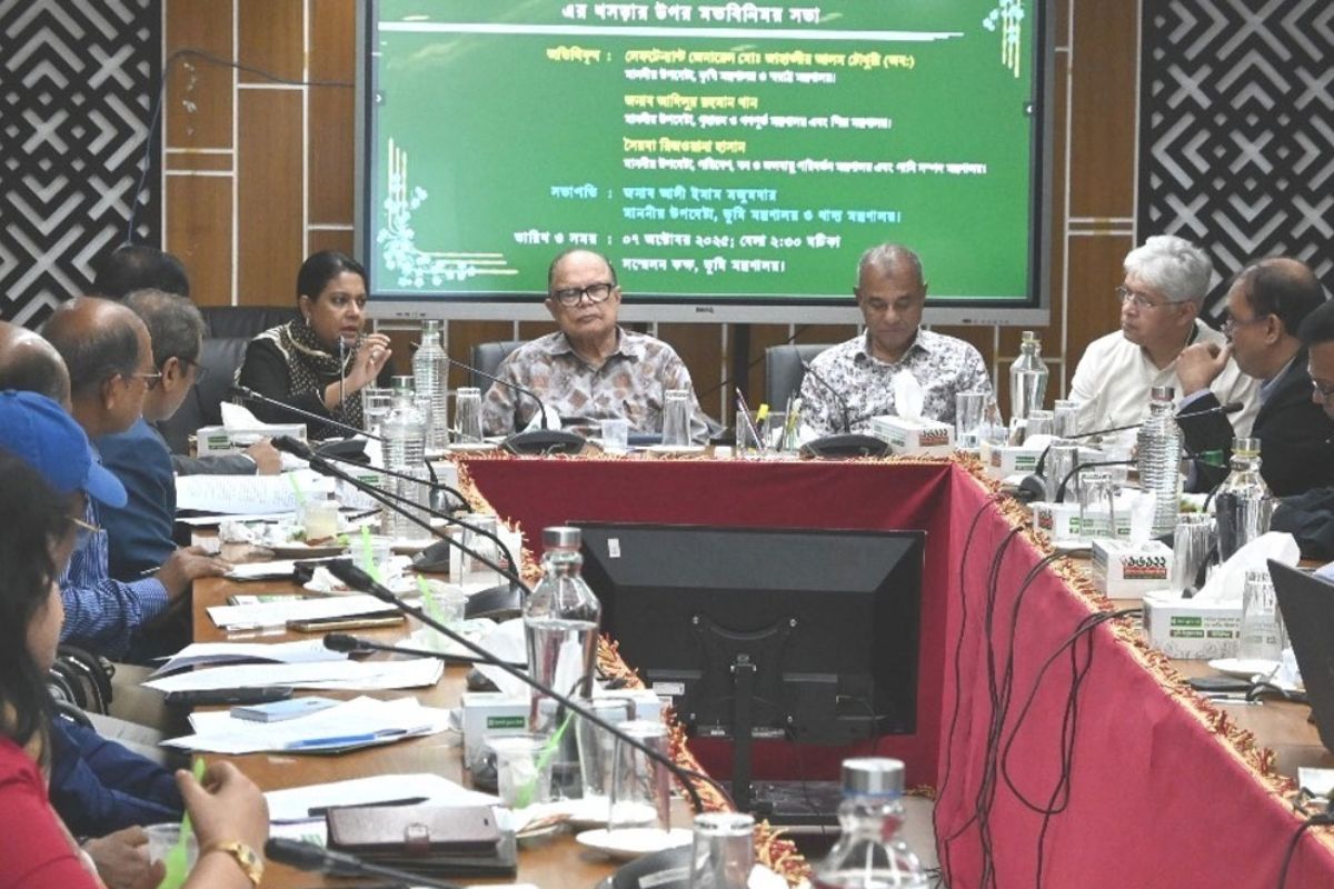 ‘কৃষিজমি সুরক্ষা জাতীয় চ্যালেঞ্জ’