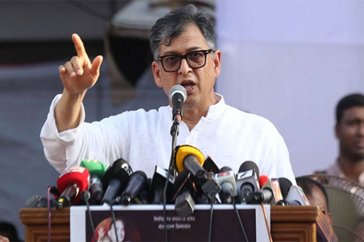 দেশে তিন পরাশক্তি প্রভাব বিস্তারে সক্রিয়: সালাহউদ্দিন আহমদ