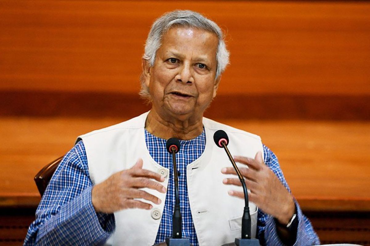 ডাকঘর হবে কমিউনিটি-ভিত্তিক অর্থনৈতিক কেন্দ্র: ড. ইউনূস