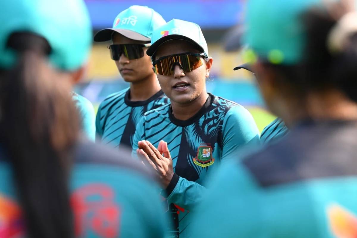 বাংলাদেশকে টস হেরে বোলিংয়ের ঝুঁকি নিতে হলো