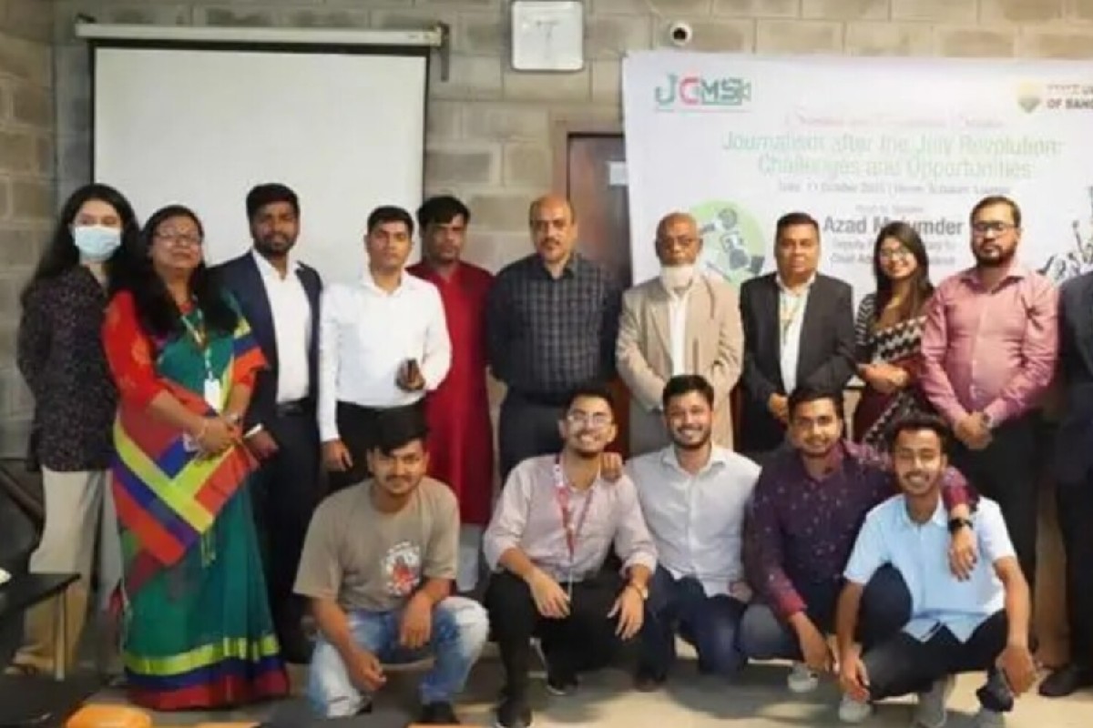 'সাংবাদিকদের 'অবারিত স্বাধীনতা' এখন সবচেয়ে বড় চ্যালেঞ্জ'