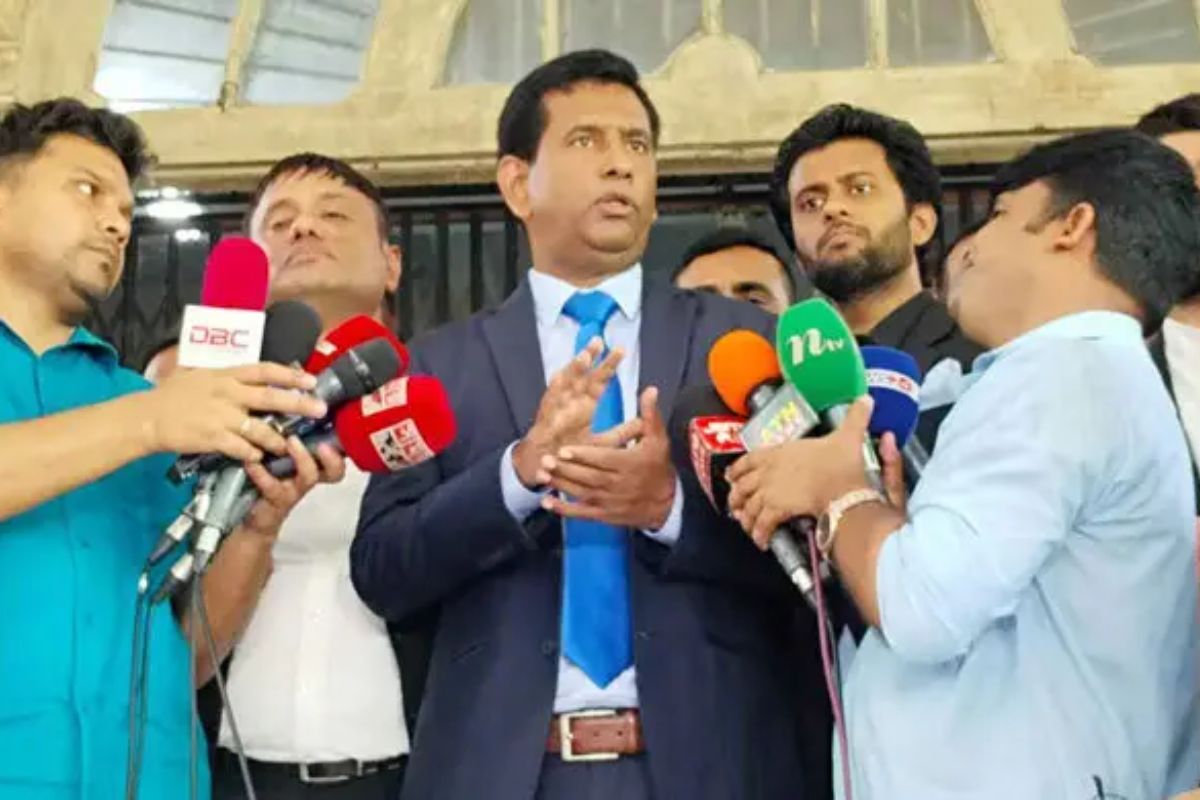 সেনা কর্মকর্তাদের আদালতে হাজির করা বাধ্যতামূলক: তাজুল ইসলাম