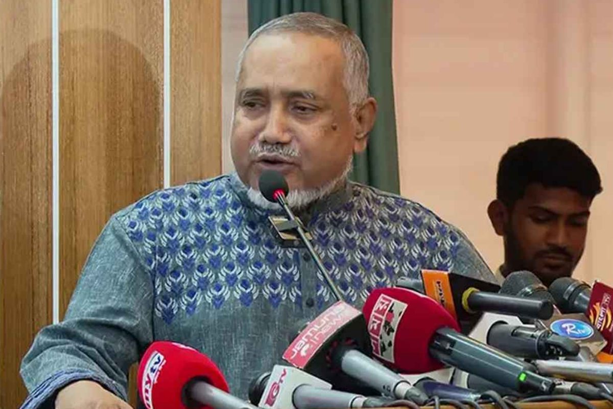 উপদেষ্টারা নির্দিষ্ট দলের পক্ষে ষড়যন্ত্র করছে: তাহের
