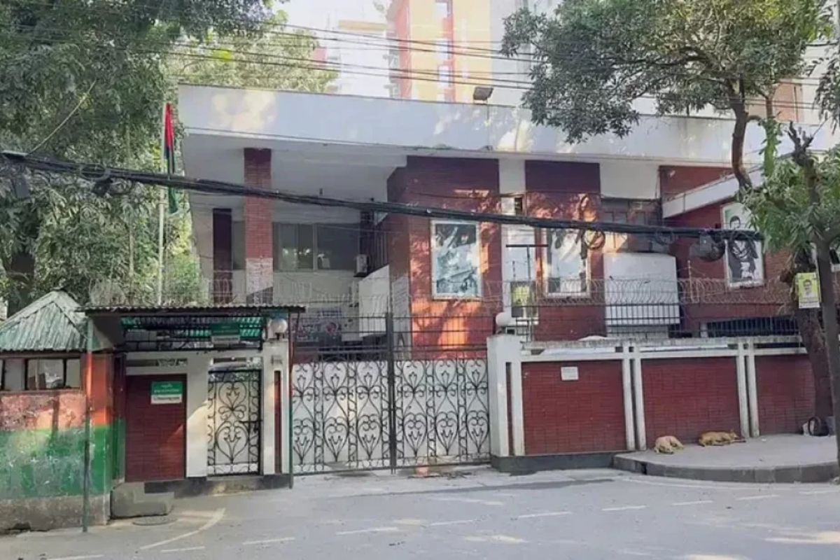 গুলশানে বিএনপি কার্যালয়ে সাংবাদিকদের ওপর হামলা