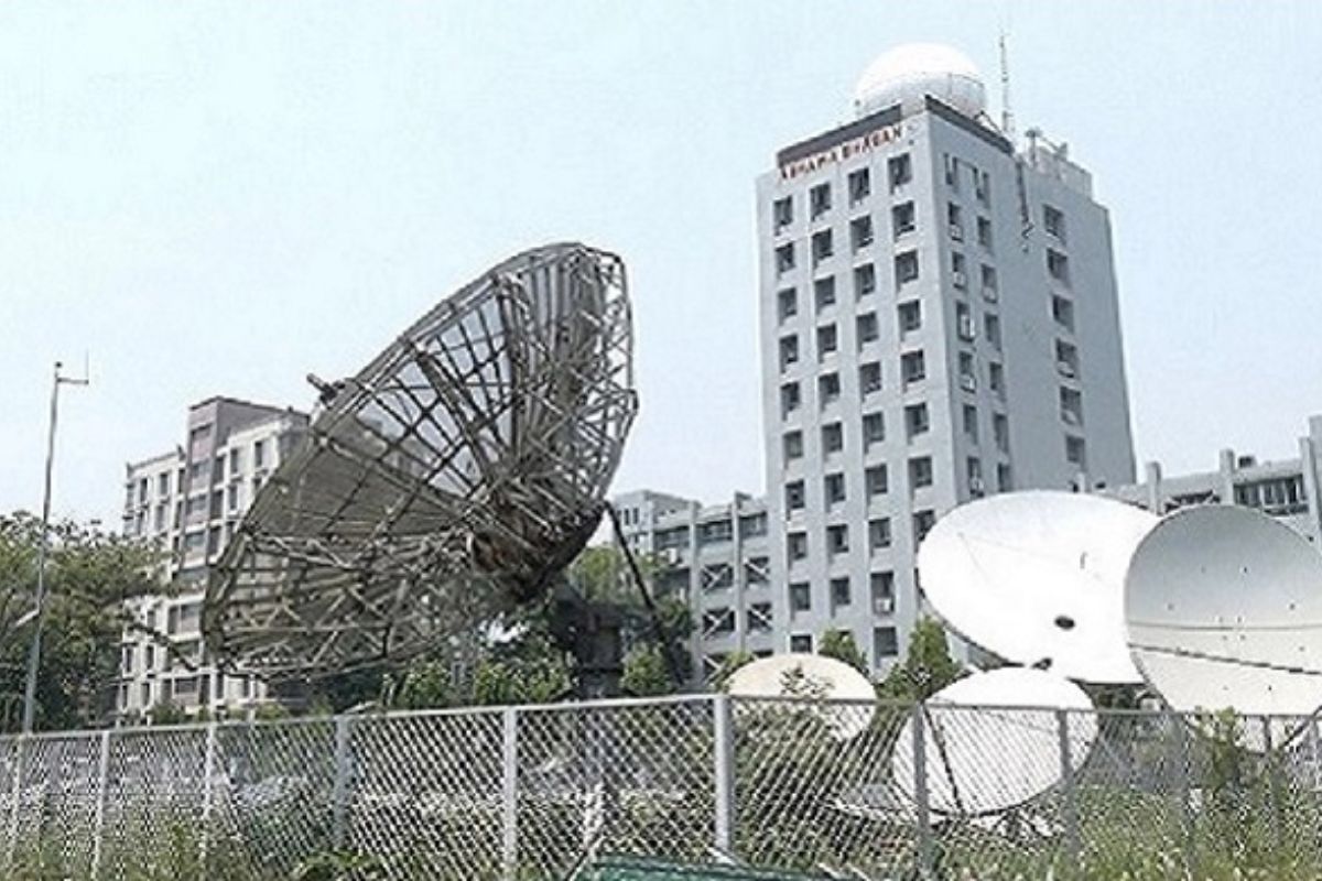 তাপমাত্রা অপরিবর্তিত, ঢাকায় গরমের দাপট কমার লক্ষণ নেই