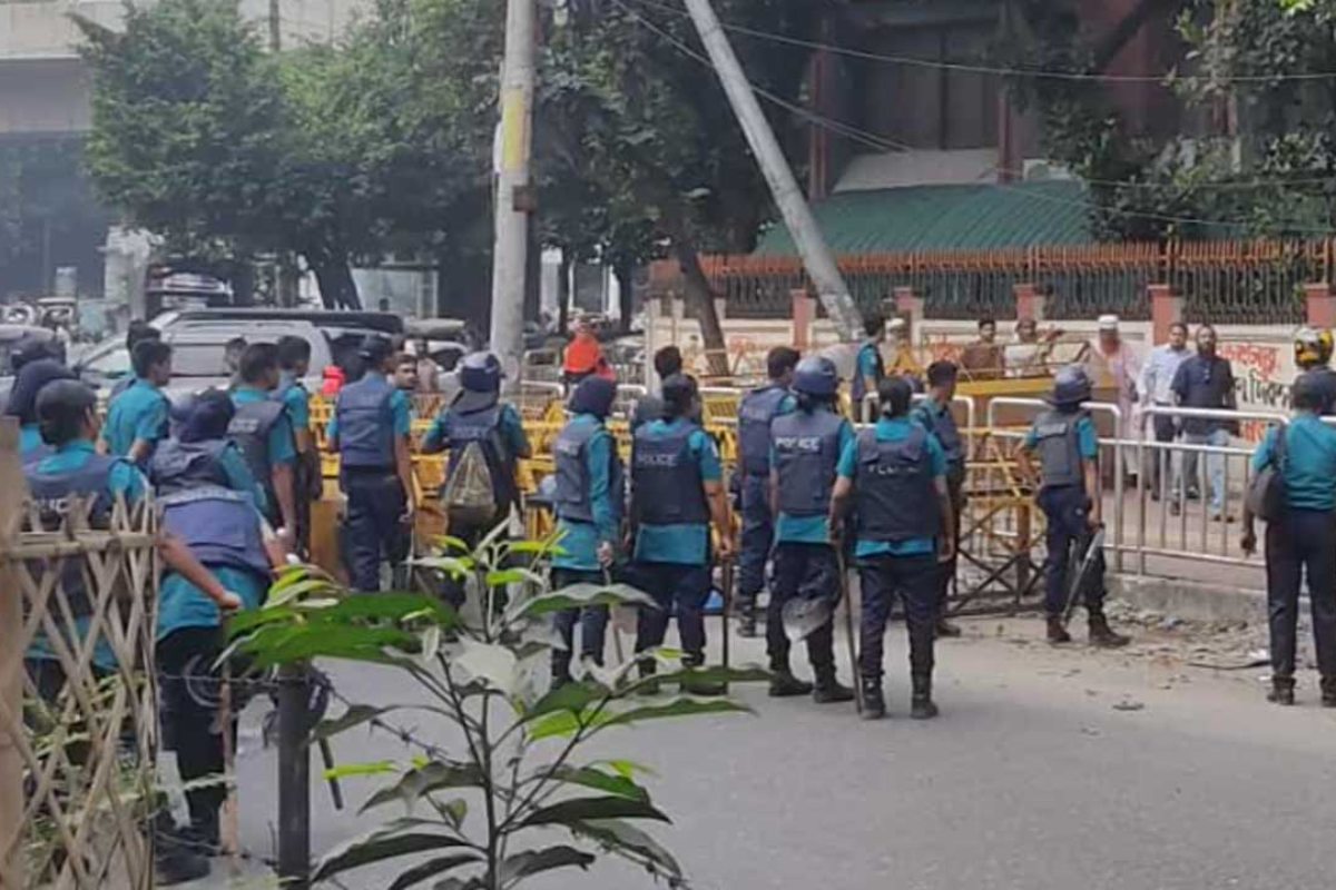 শিক্ষা মন্ত্রণালয়ে বৈঠকে বসেছে ইবতেদায়ী শিক্ষকদের প্রতিনিধিরা