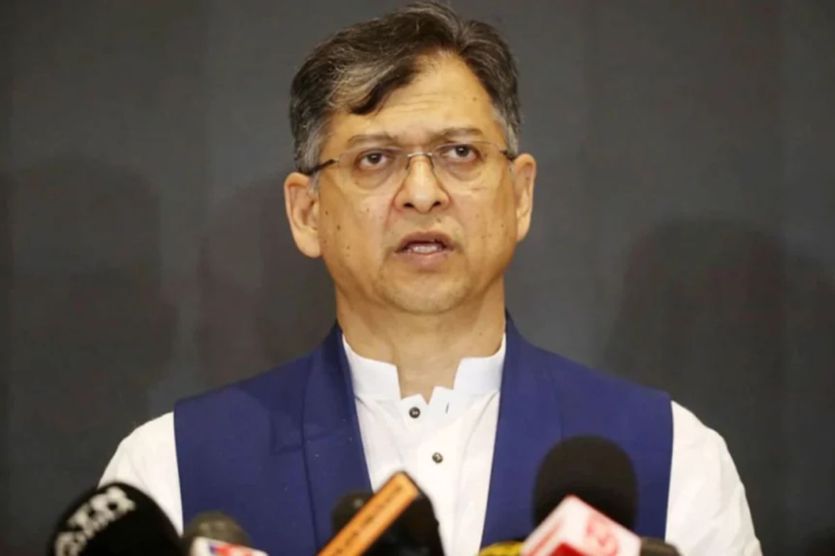 ফ্যাসিস্ট আ.লীগের প্রত্যাবর্তন প্রতিরোধে ঐক্যের আহ্বান সালাহউদ্দিনের