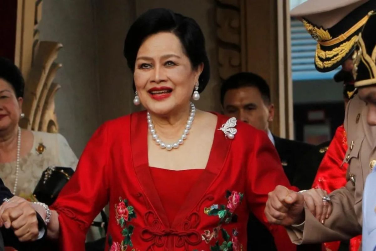 মারা গেছেন থাইল্যান্ডের সাবেক রানি সিরিকিত