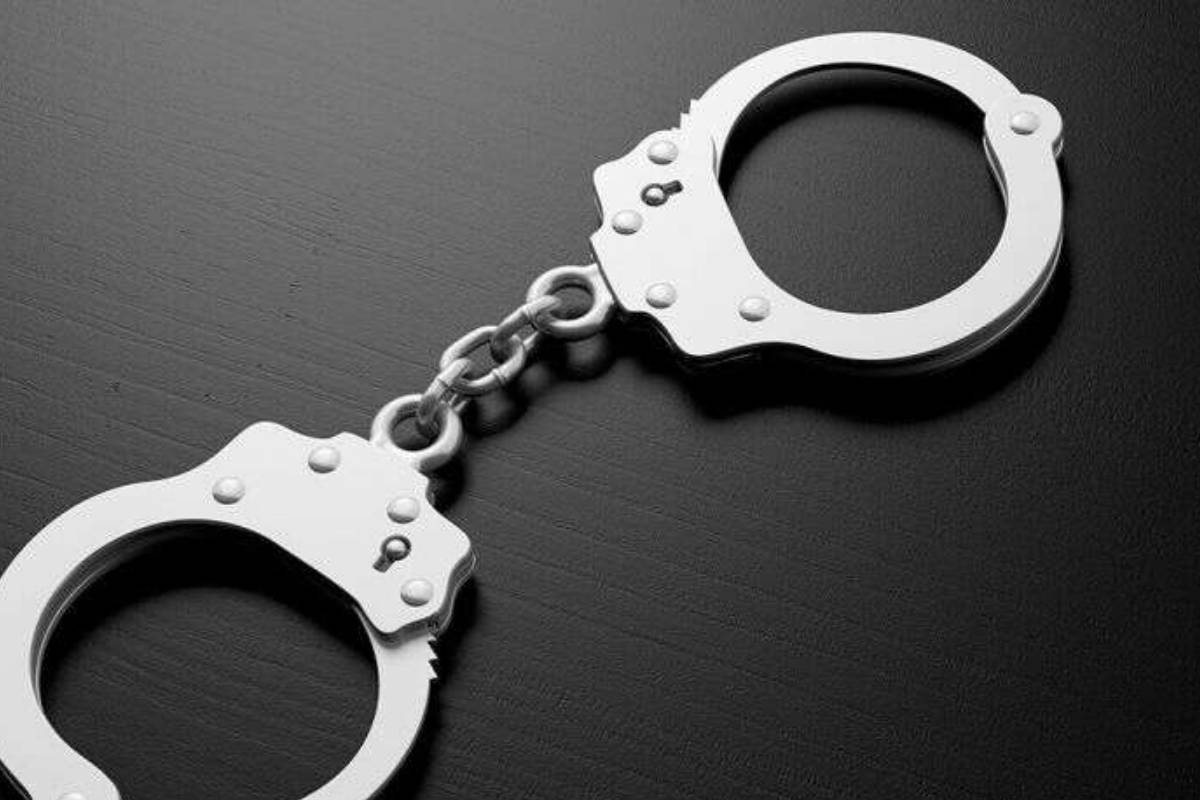 সারা দেশে বিশেষ অভিযানে ১,৫৭০ জন গ্রেপ্তার