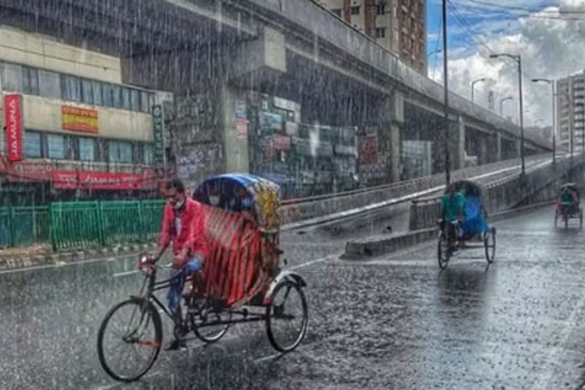 আজ ঢাকায় বজ্রসহ বৃষ্টির সম্ভাবনা