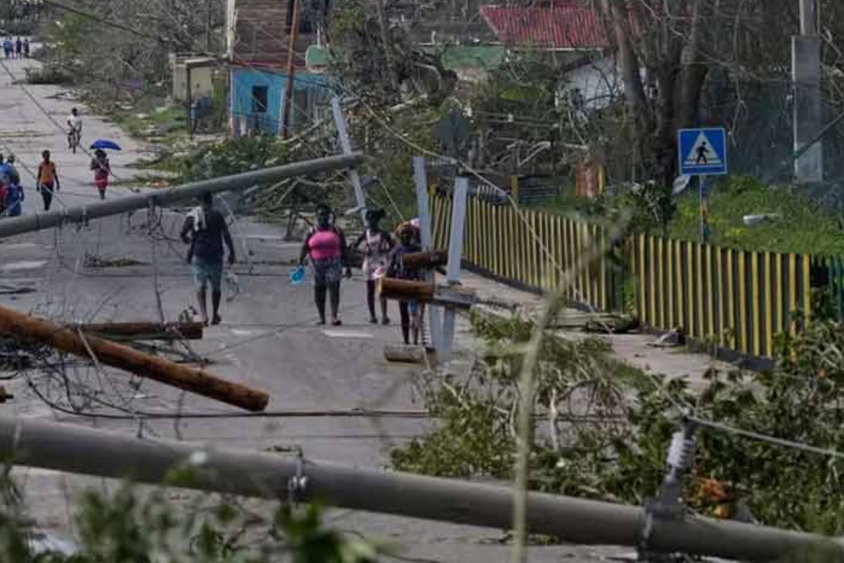 ক্যারিবীয় অঞ্চলে ঘূর্ণিঝড় মেলিসার ধ্বংসযজ্ঞ , নি’হত ৩০