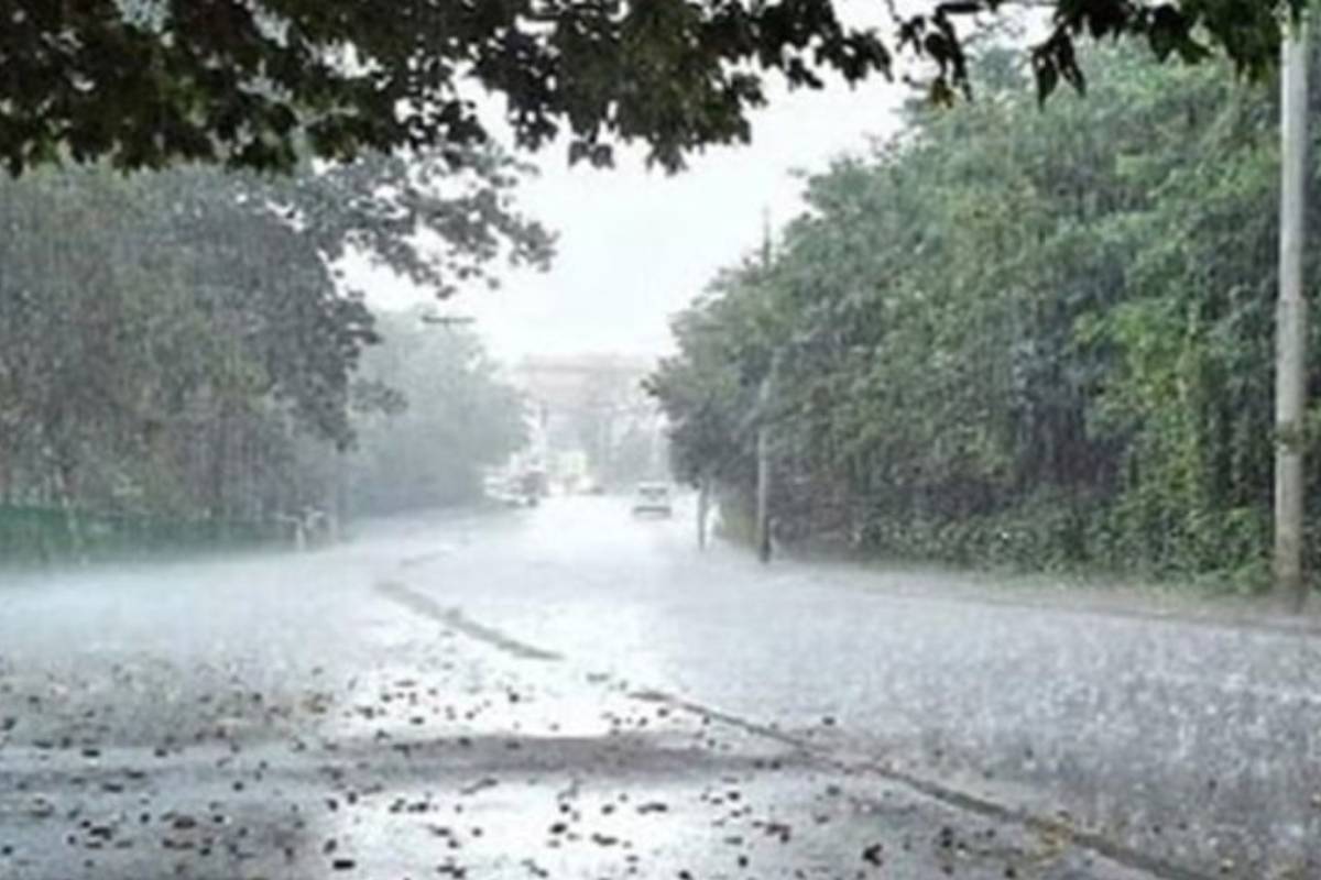 ঘূর্ণিঝড় ‘মন্থা’: আজ বিকেলে বৃষ্টি সম্ভাবনা যেসব জেলায়