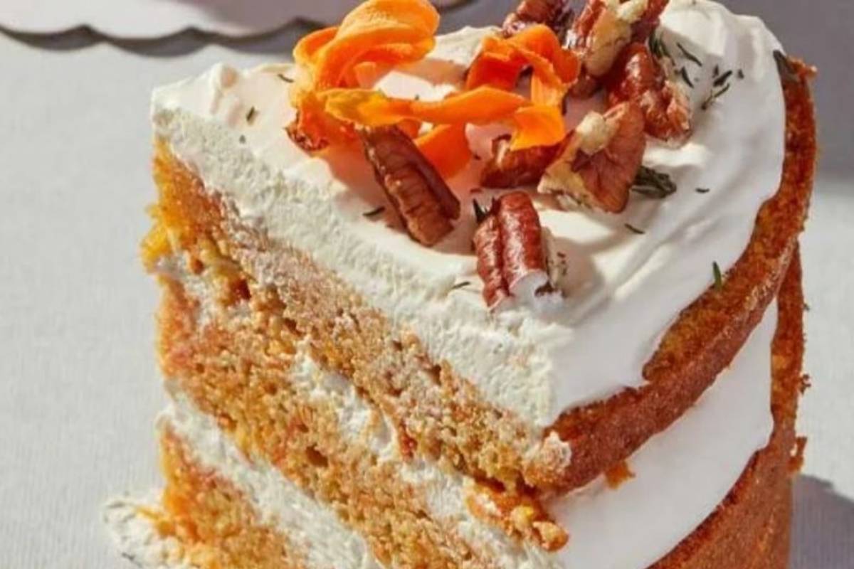 এক টুকরো কেকেই শেষ হয়ে গেল ২৫ বছরের বিয়ে